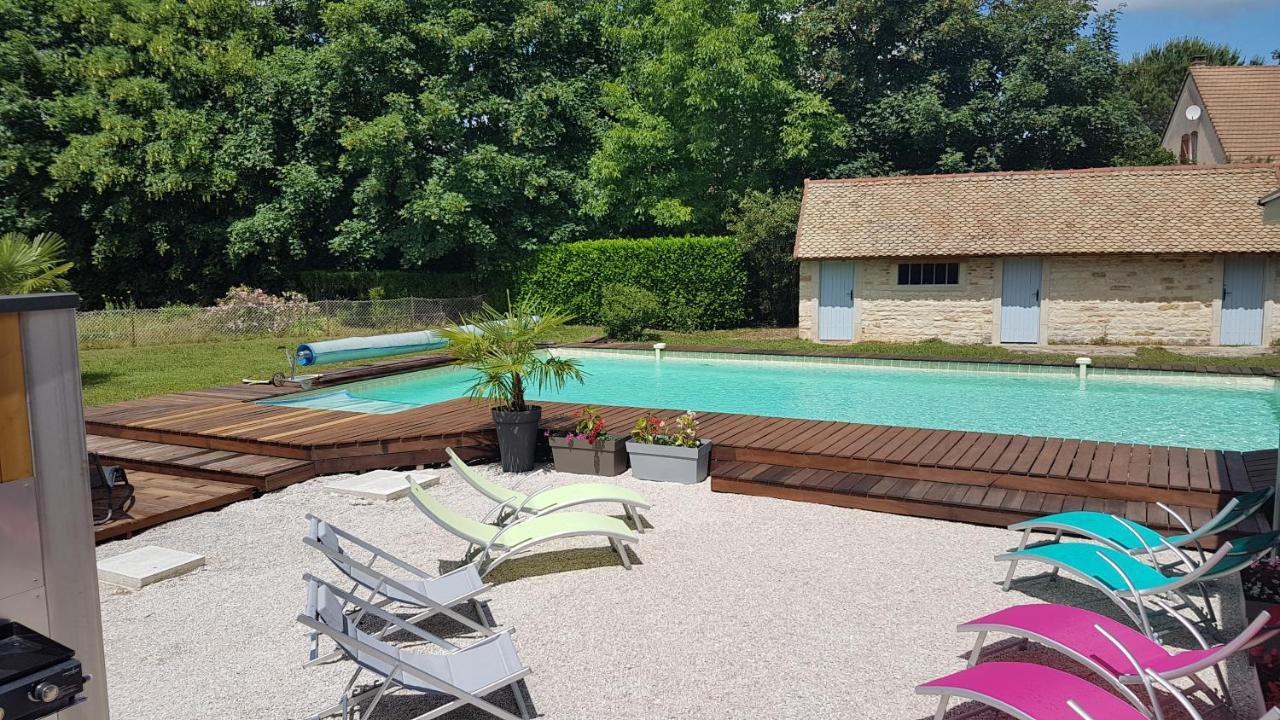 Au Petit Pressoir Bed & Breakfast Givry  Exterior foto