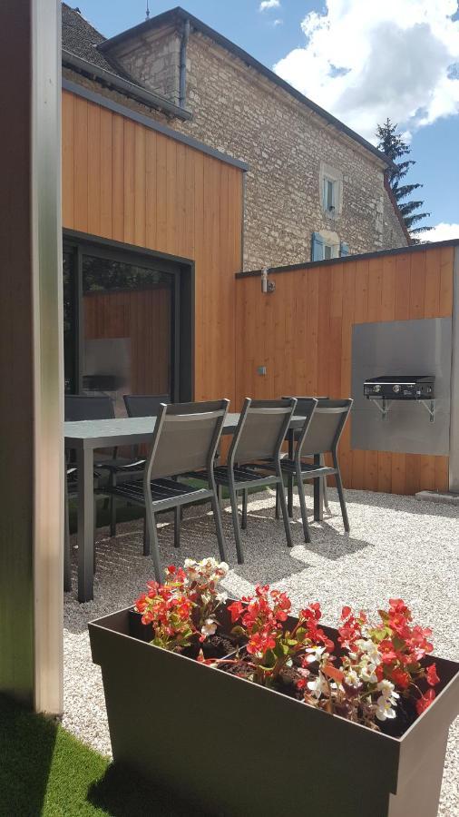Au Petit Pressoir Bed & Breakfast Givry  Exterior foto