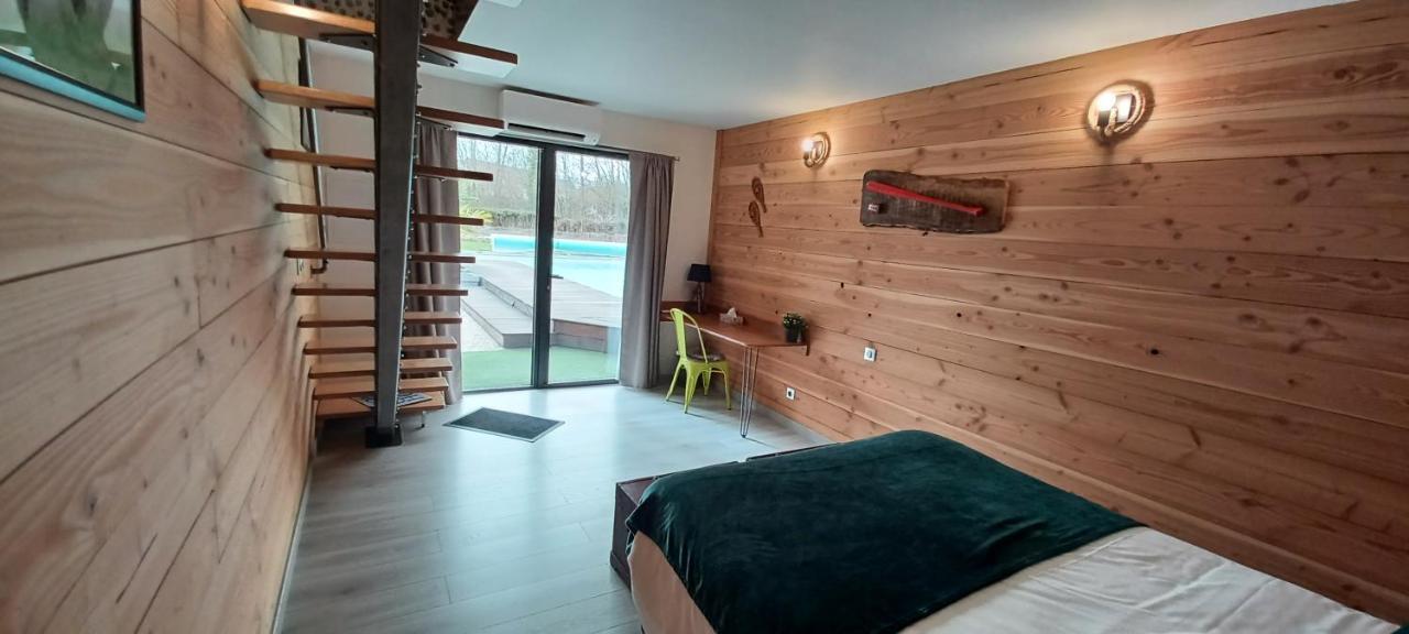 Au Petit Pressoir Bed & Breakfast Givry  Exterior foto